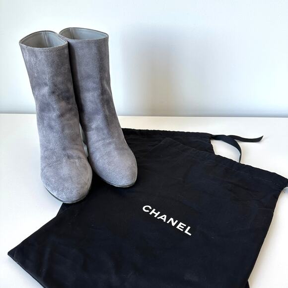 CHANEL Grey Suede Calfskin Short Boots IT 36.5 - Picture 16 of 16